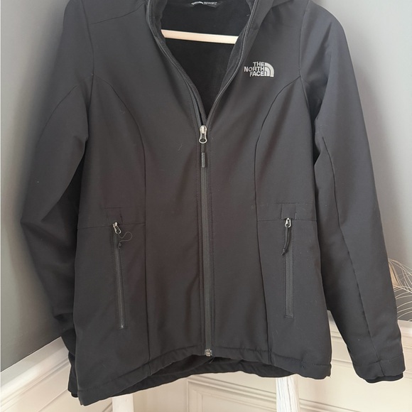 The North Face Black Shelby Raschel Hooded Softshell Jacket - Picture 2 of 6